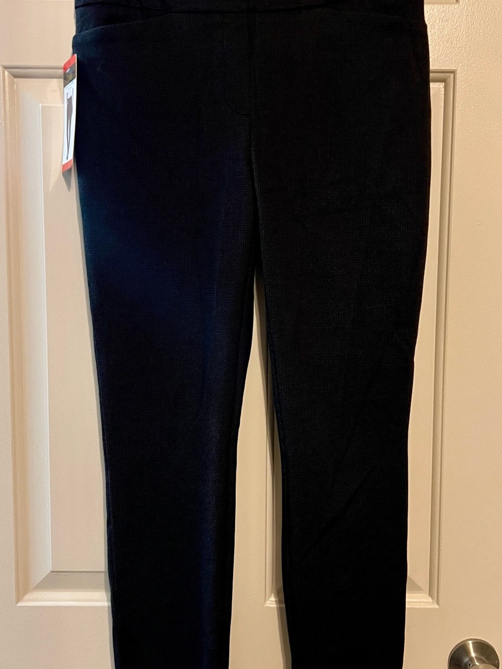 Dalia Mid-Rise Narrow Leg Pull-On Pants Tummy Control Black Combo - Size M